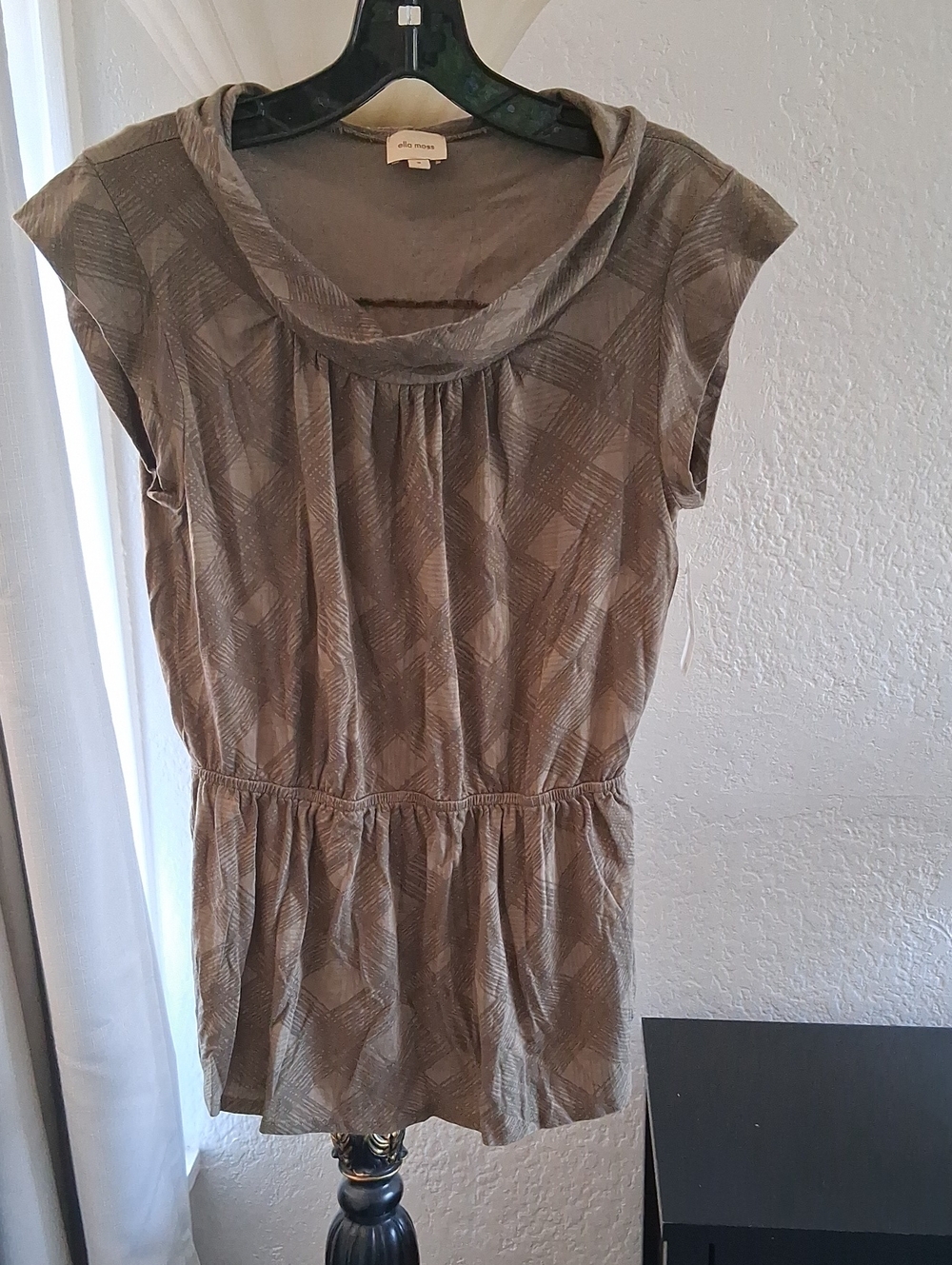 Ella Moss olive green patterned short-sleeve peplum tunic